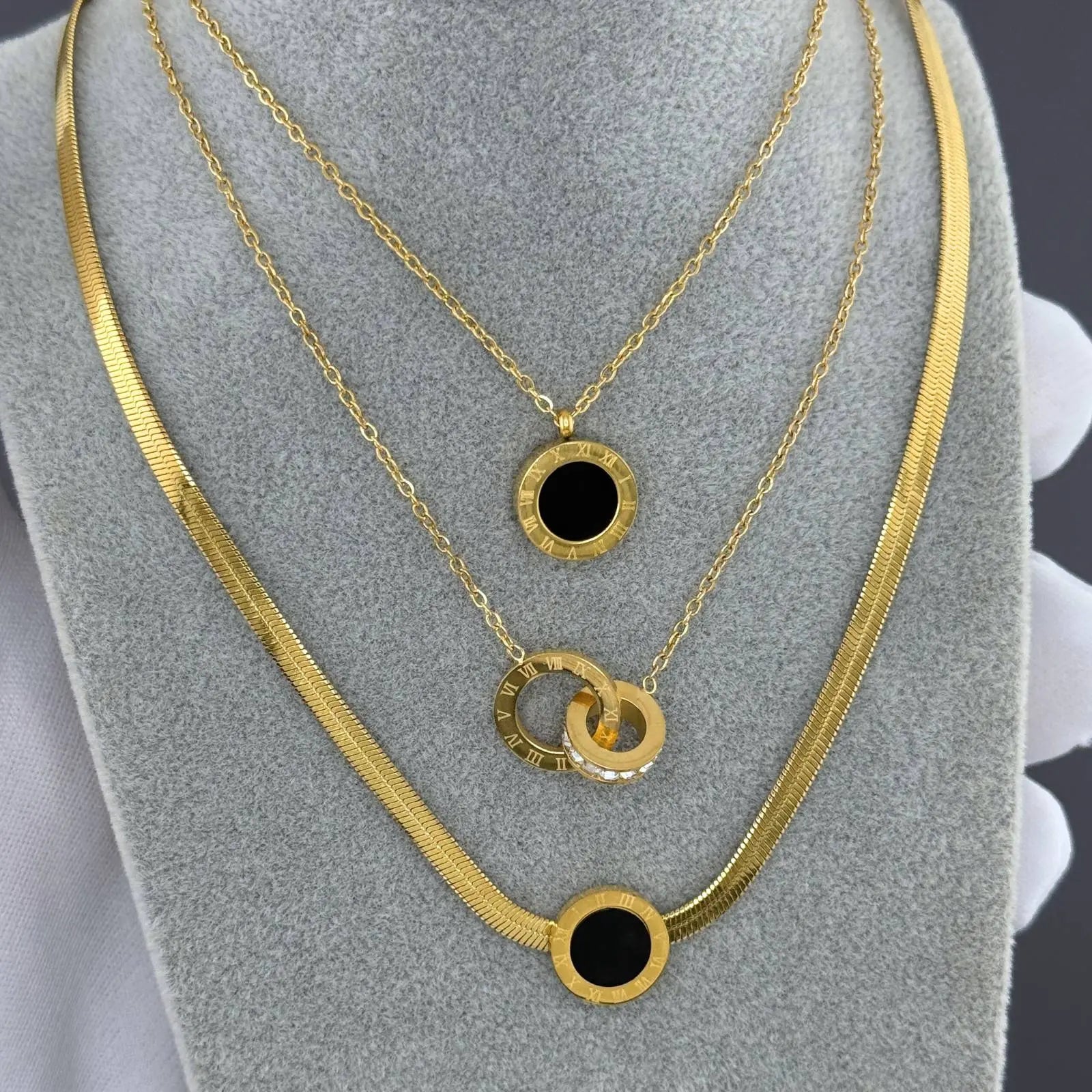 Interlocked Kjede - Aurora Jewellery NorgeInterlocked Kjede Aurora Jewellery Norge7
